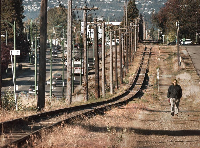 m__sun101899-arbutus_23091336