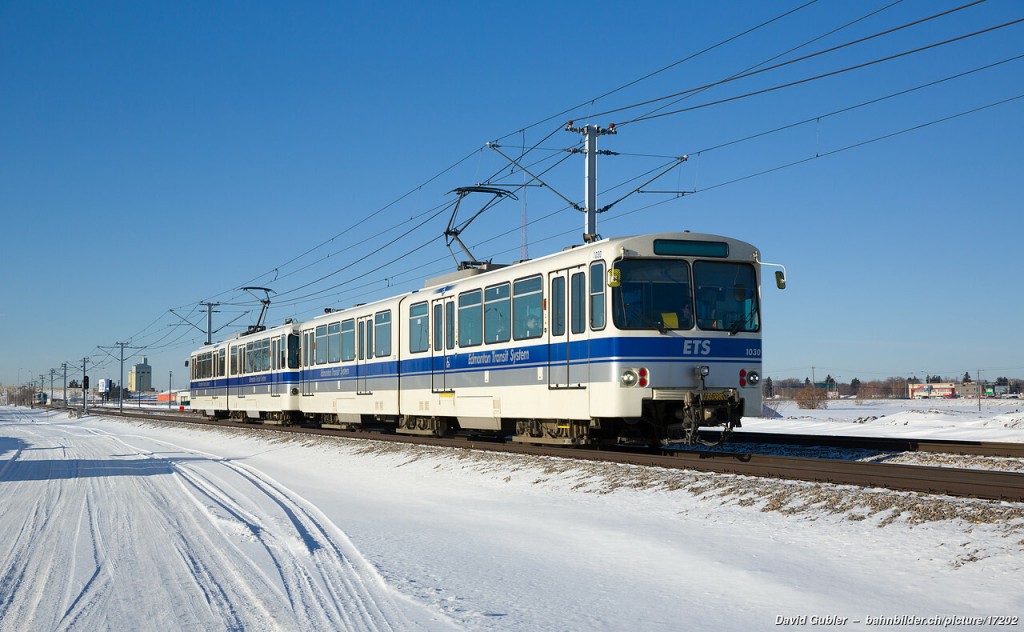 Edmonton's Duewag U-2 LRV. Edmonton was greatly influenced by German Stadtbahns and when the system first opened it became the world first light rail syastem.
